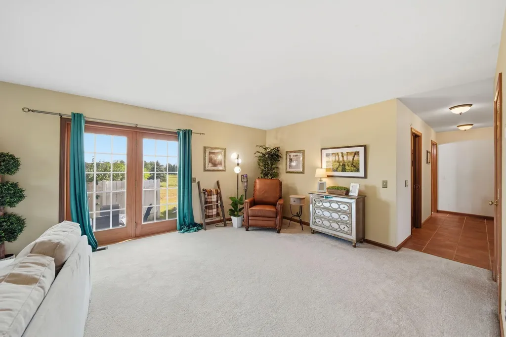 11329 Rosemary Lane Waterloo Township MI 49259