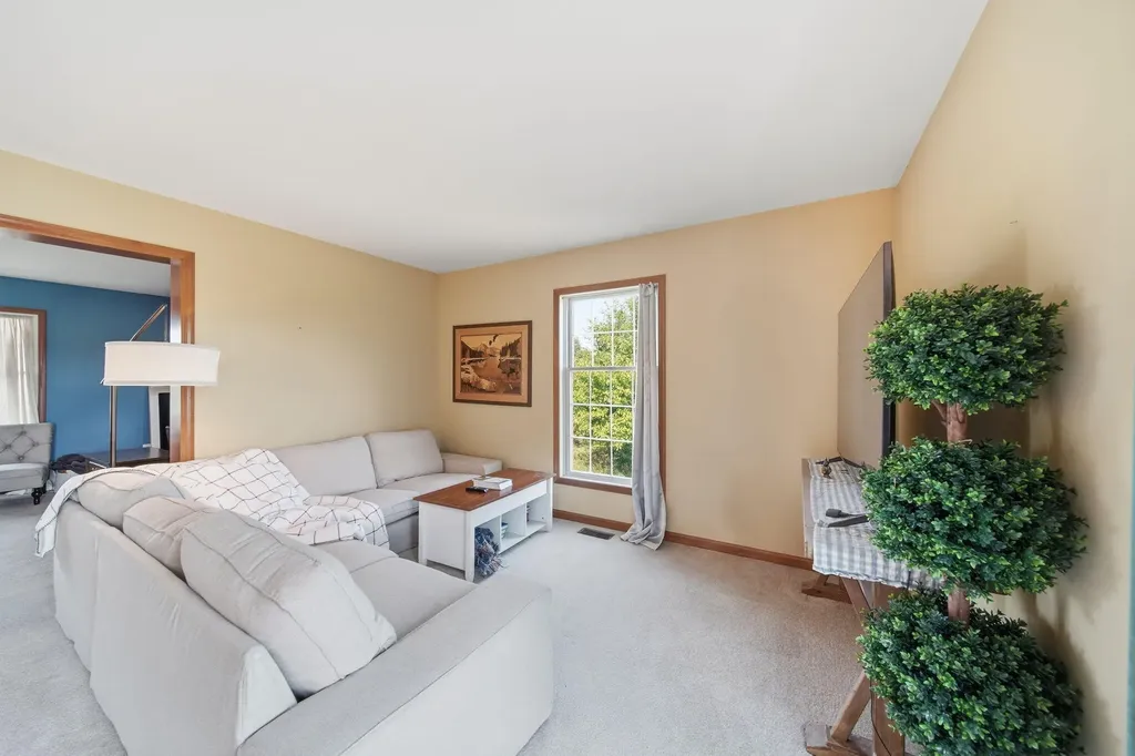 11329 Rosemary Lane Waterloo Township MI 49259