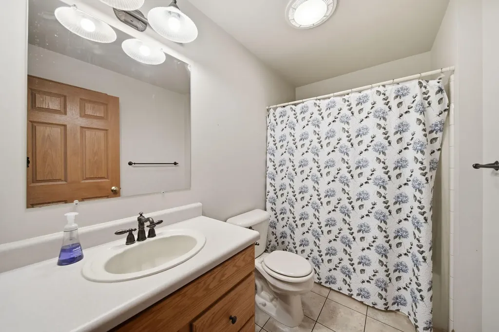 11329 Rosemary Lane Waterloo Township MI 49259