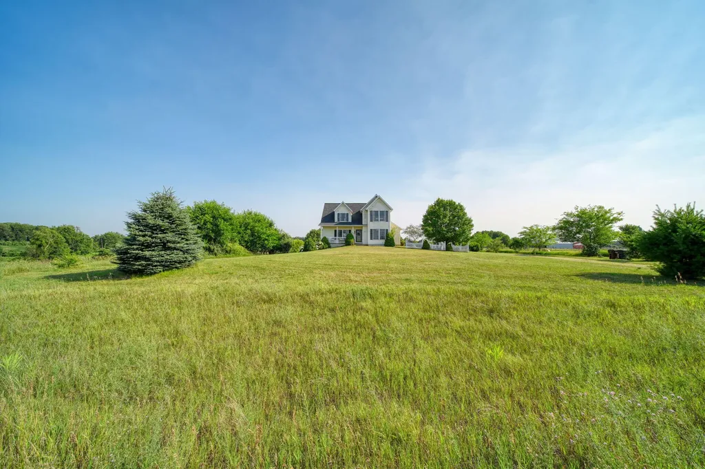 11329 Rosemary Lane Waterloo Township MI 49259