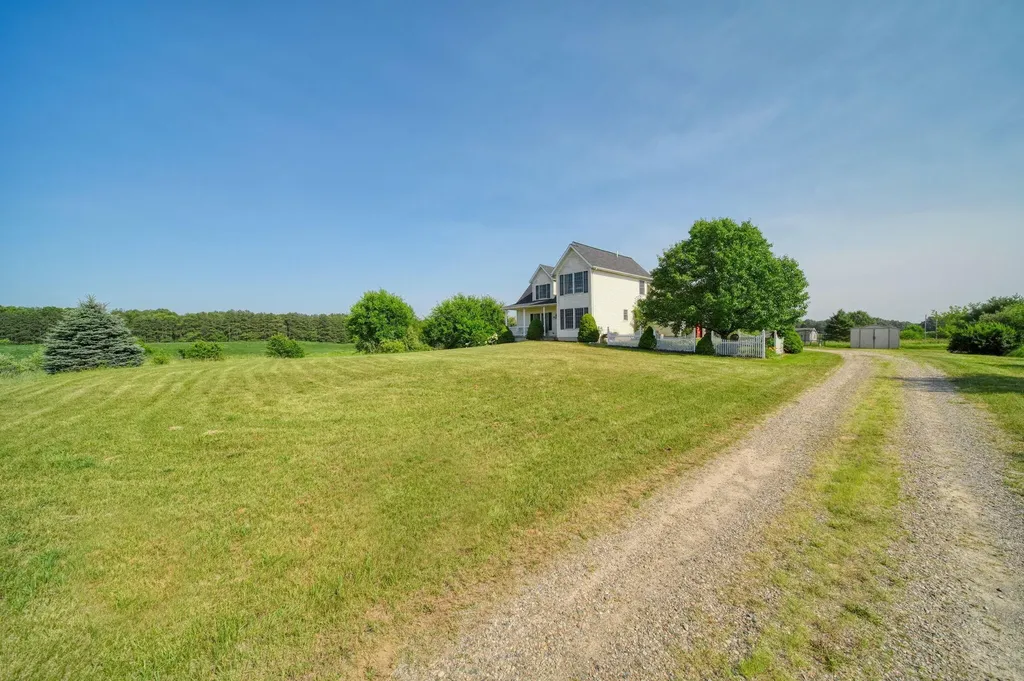 11329 Rosemary Lane Waterloo Township MI 49259