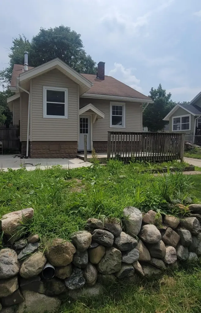 1112 Woodsum Street Jackson City MI 49203