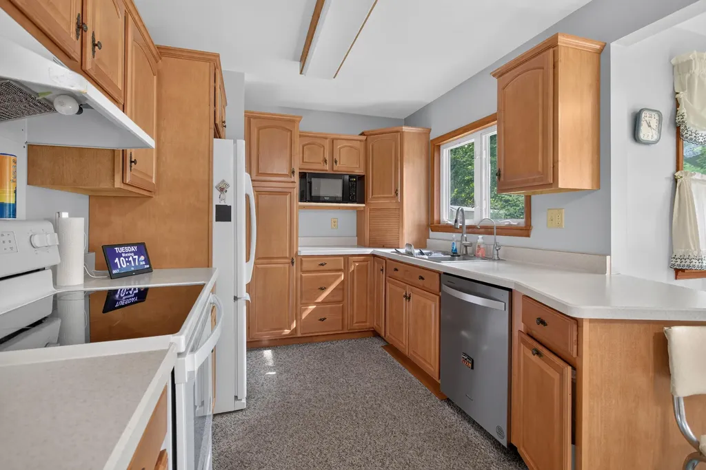 3439 Acacia Boulevard Summit Township MI 49203