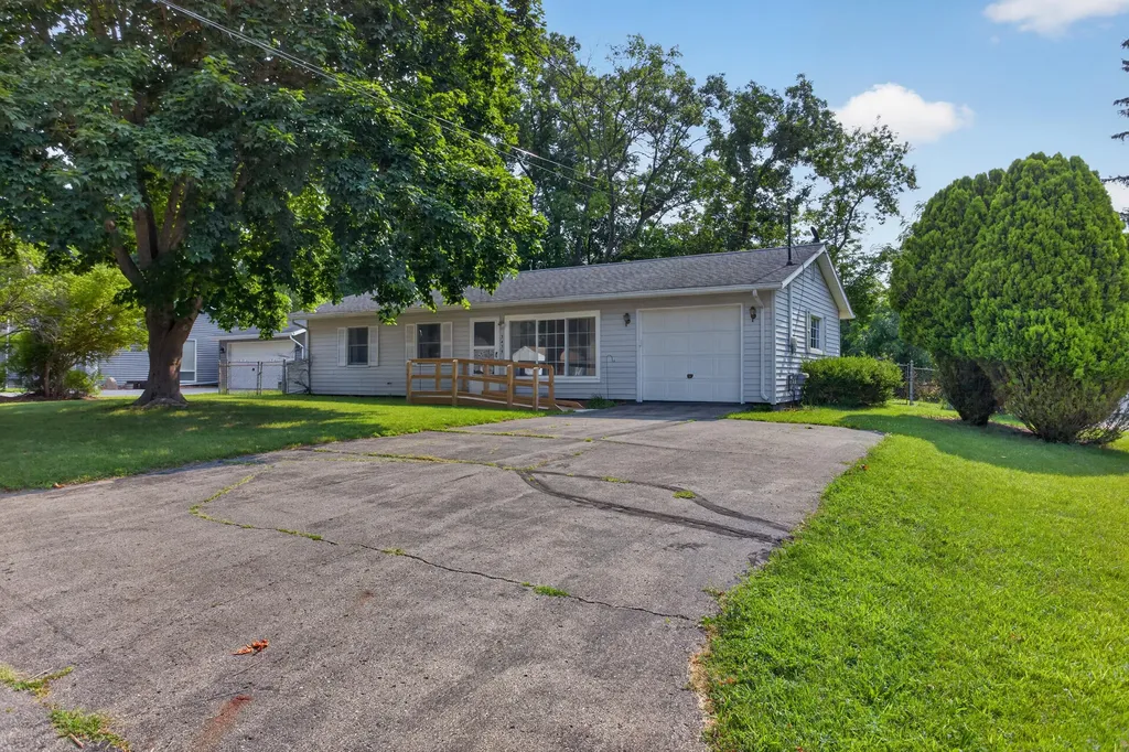 3439 Acacia Boulevard Summit Township MI 49203