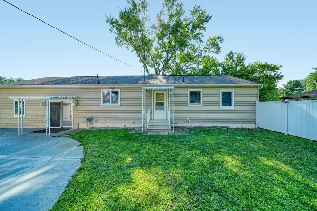 5445 Sharon Drive Summit Township MI 49203