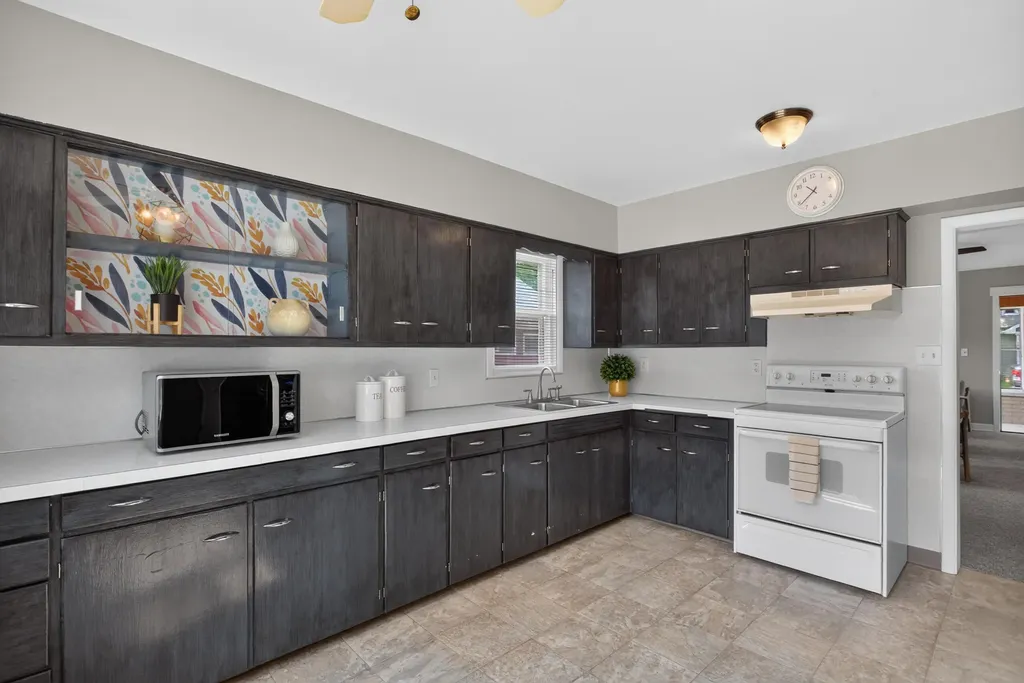 703 Winifred Street Blackman Charter Township MI 49202