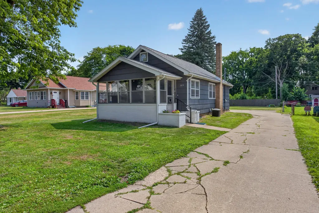 703 Winifred Street Blackman Charter Township MI 49202