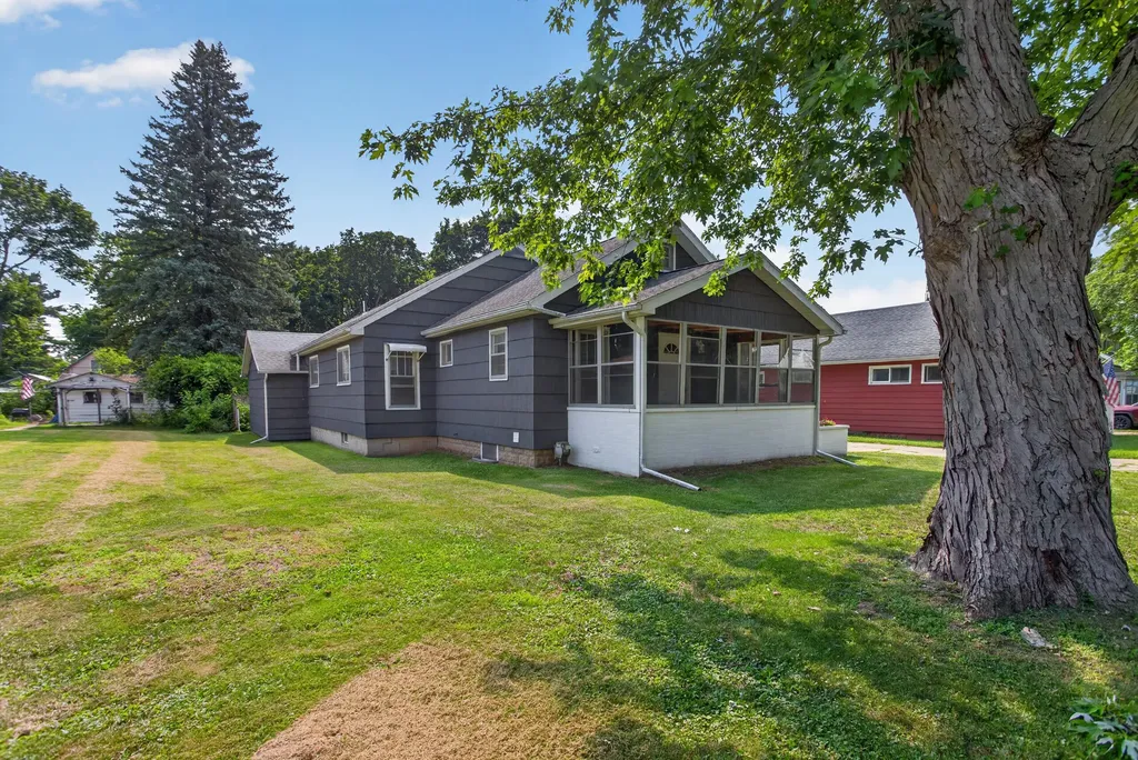 703 Winifred Street Blackman Charter Township MI 49202