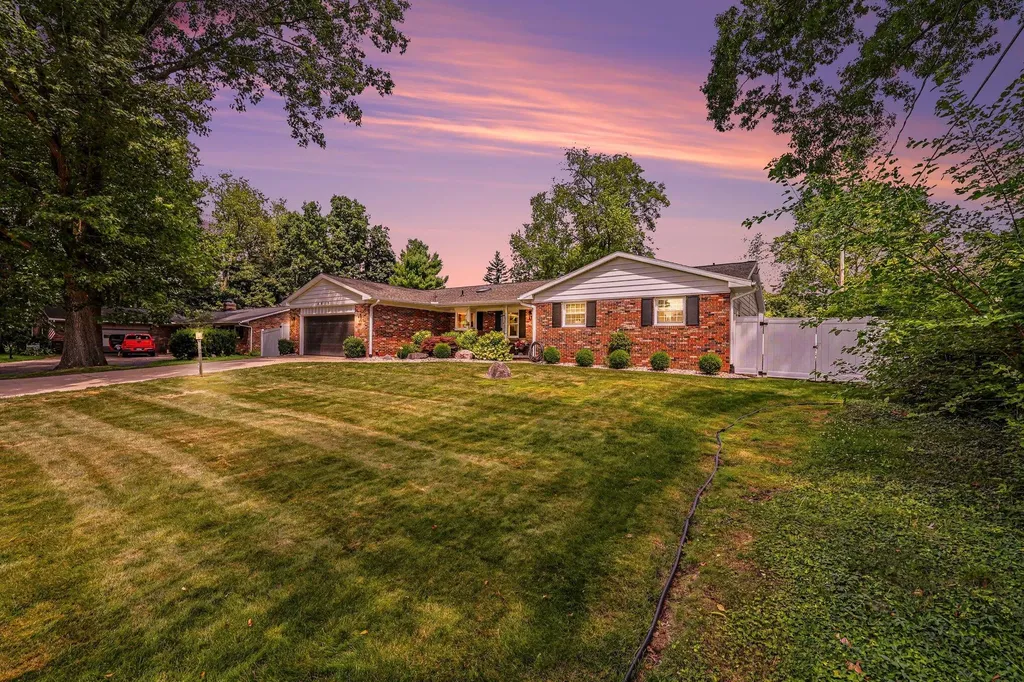 4815 Firethorne Drive Blackman Charter Township MI 49201