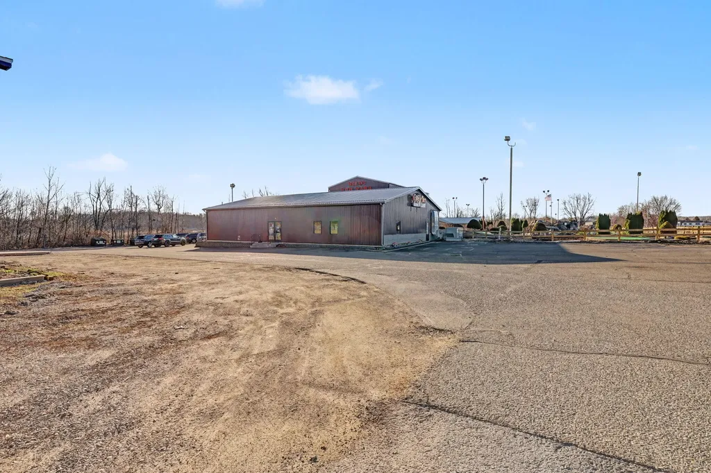 3883 W Carleton Road Hillsdale City MI 49242