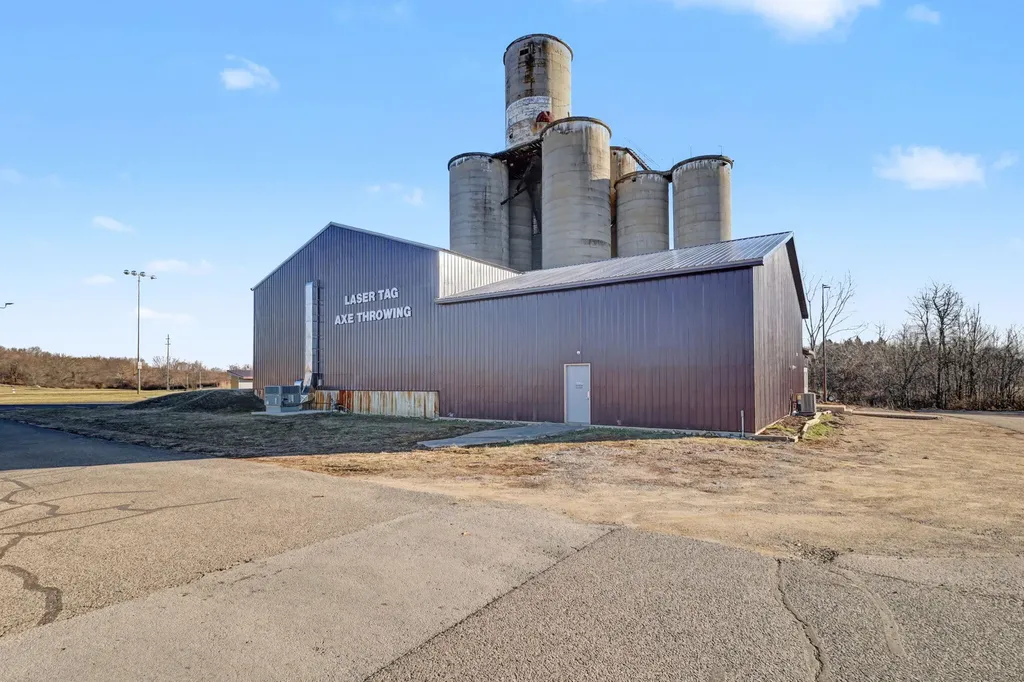 3883 W Carleton Road Hillsdale City MI 49242