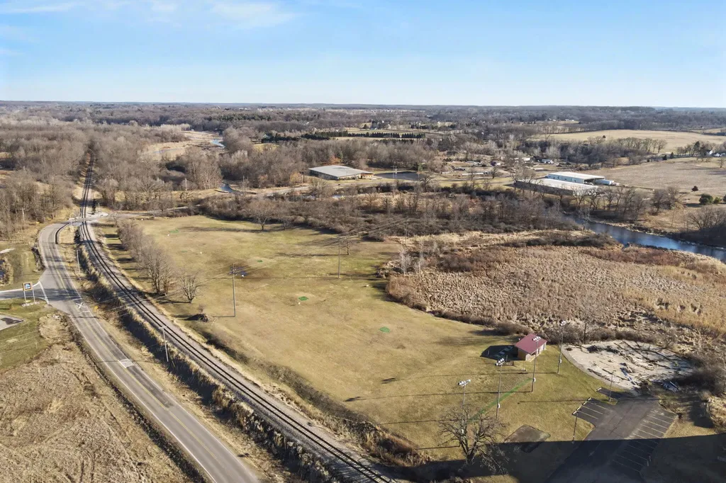 3883 W Carleton Road Hillsdale City MI 49242