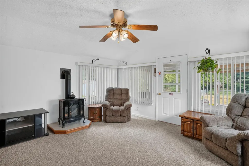 11344 Dixon Road Tompkins Township MI 49277