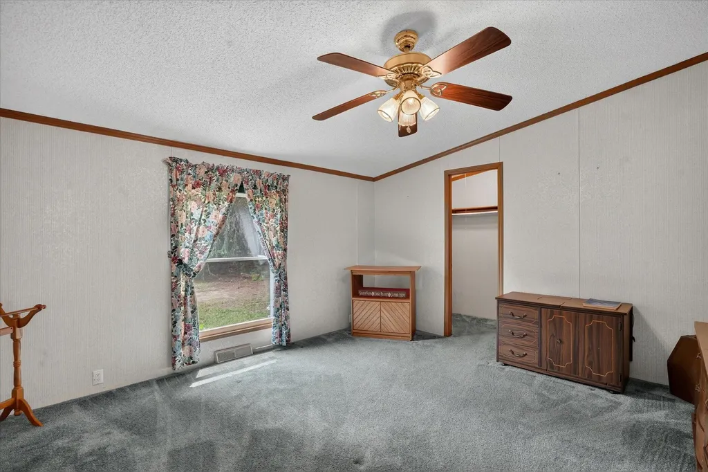11344 Dixon Road Tompkins Township MI 49277