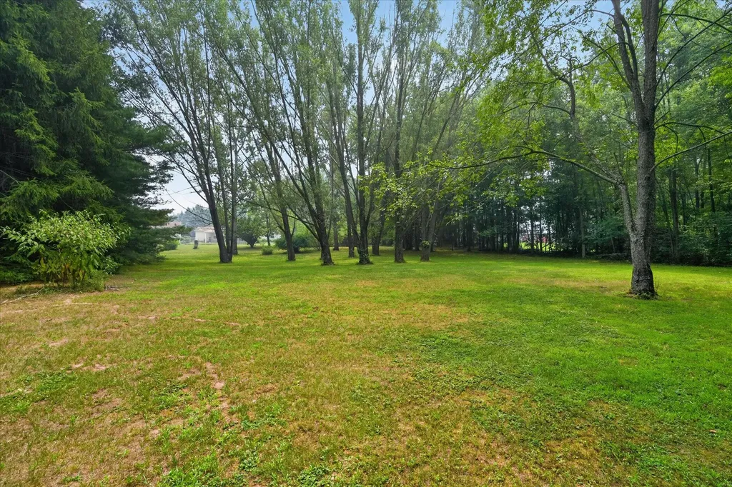11344 Dixon Road Tompkins Township MI 49277