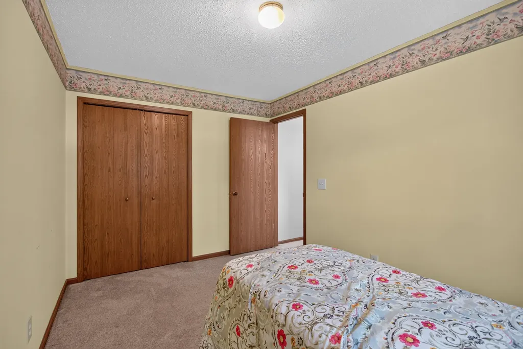 2367 Loomis Road Unknown City MI 49201