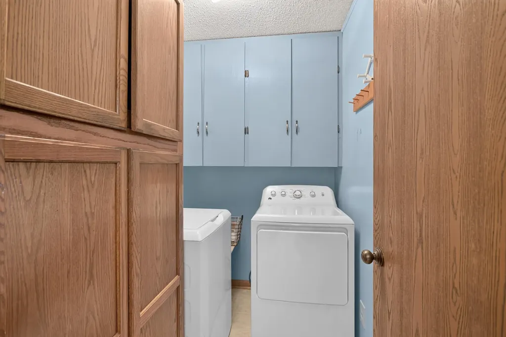 2367 Loomis Road Unknown City MI 49201