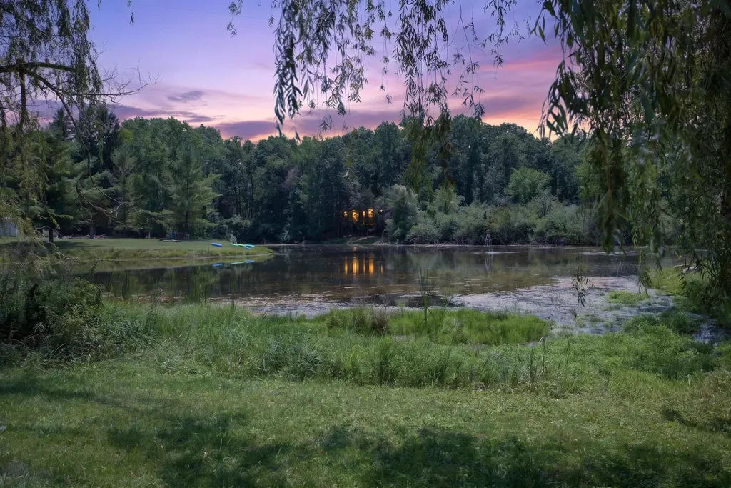 2367 Loomis Road Unknown City MI 49201