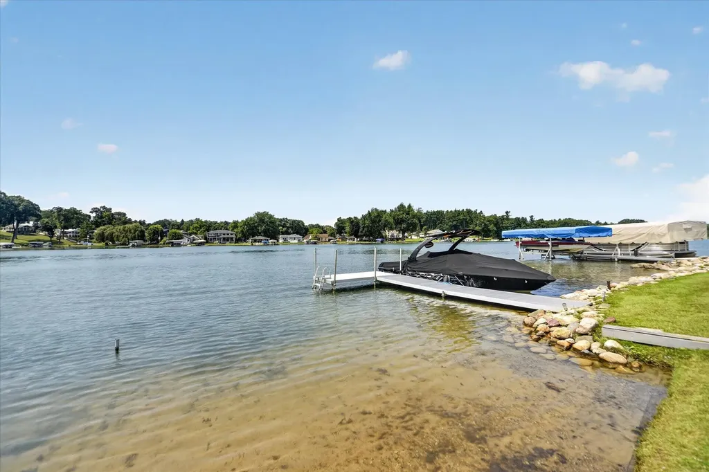 600 Acorn Trail Hanover Township MI 49246