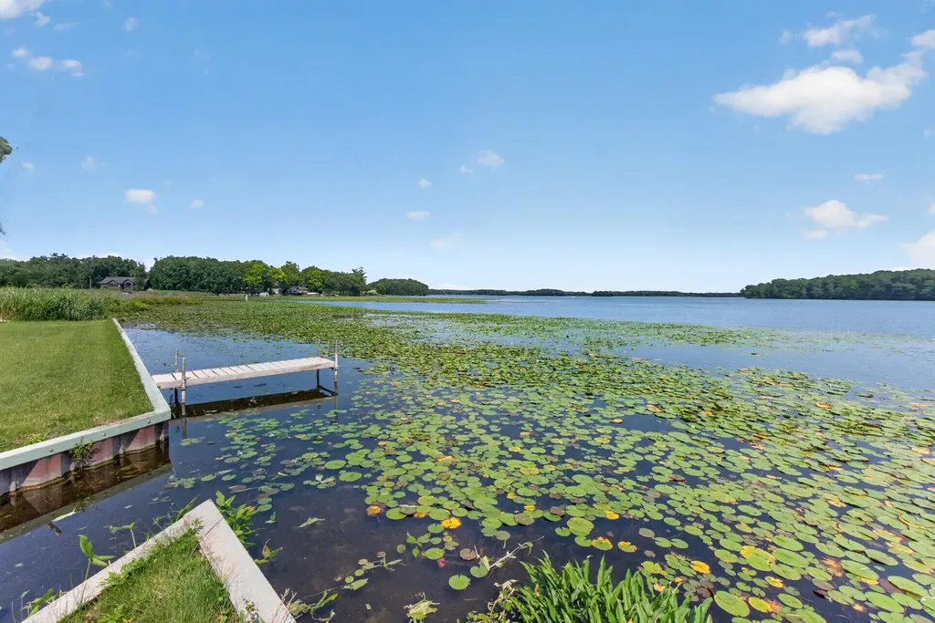 5000 Zygmunt Drive Leoni Township MI 49201