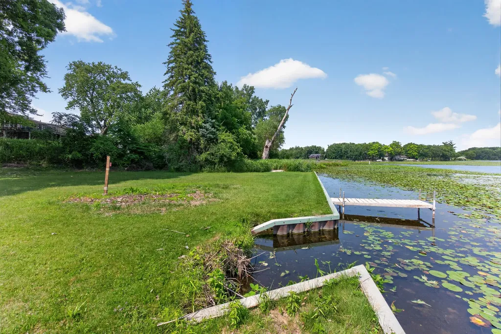 5000 Zygmunt Drive Leoni Township MI 49201
