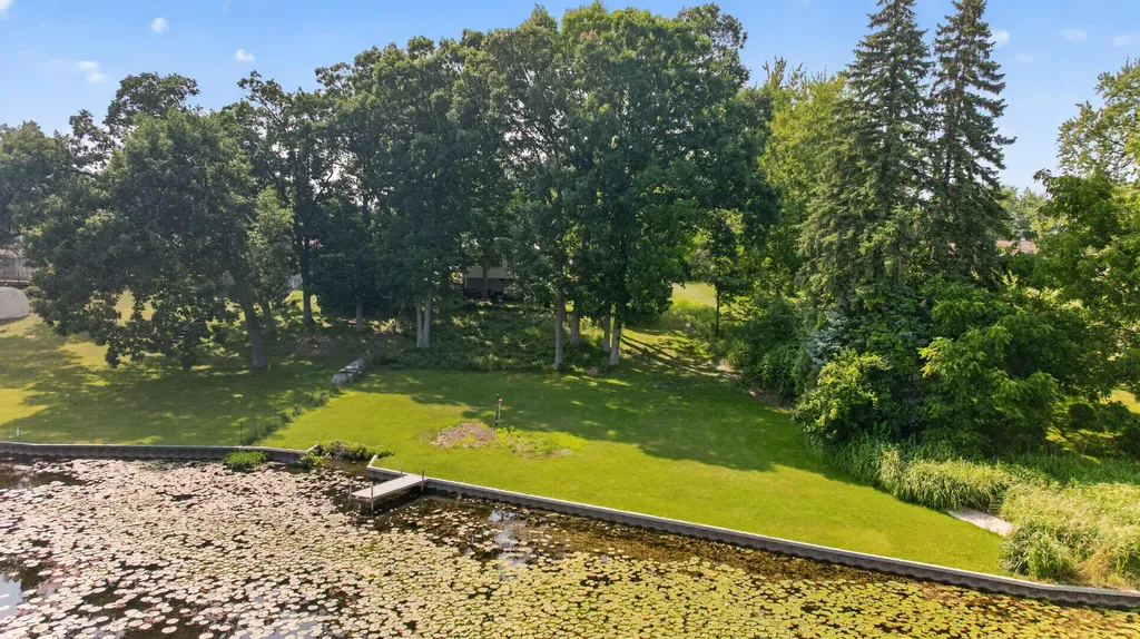 5000 Zygmunt Drive Leoni Township MI 49201