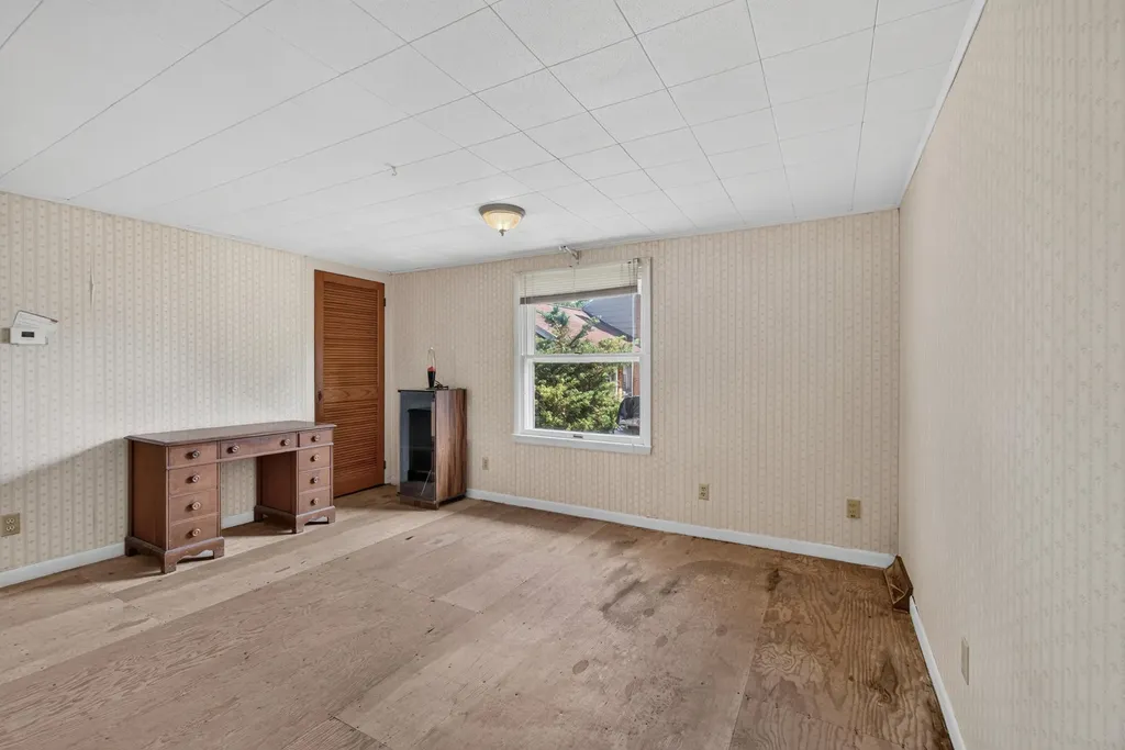 5000 Zygmunt Drive Leoni Township MI 49201