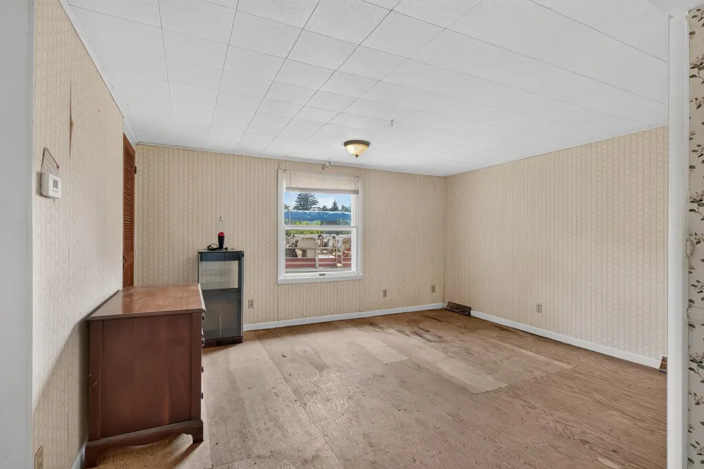 5000 Zygmunt Drive Leoni Township MI 49201
