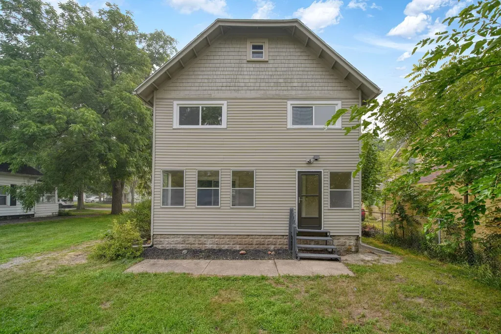 841 Bennett Street Jackson City MI 49202