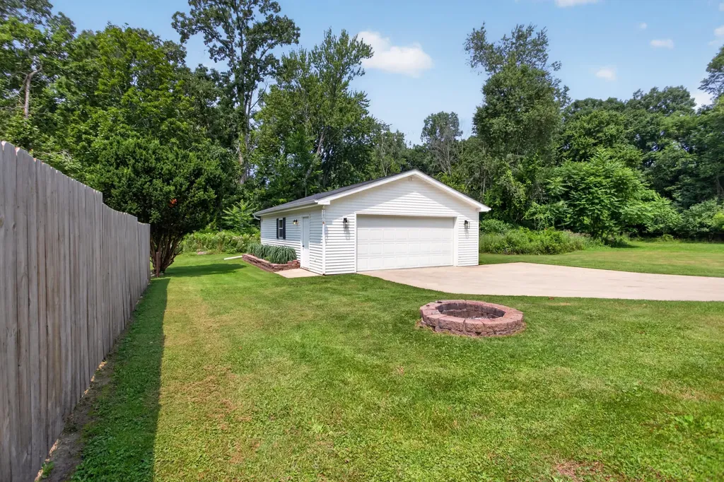 2430 Kibby Road Summit Township MI 49203