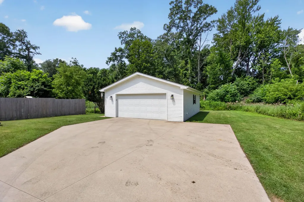 2430 Kibby Road Summit Township MI 49203