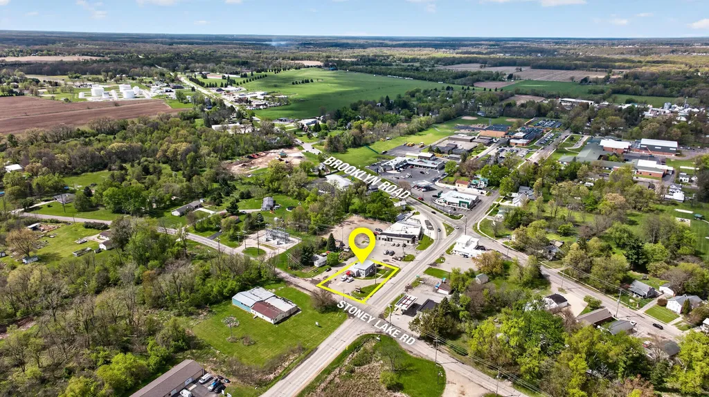 124 Brooklyn Road Napoleon Township MI 49261
