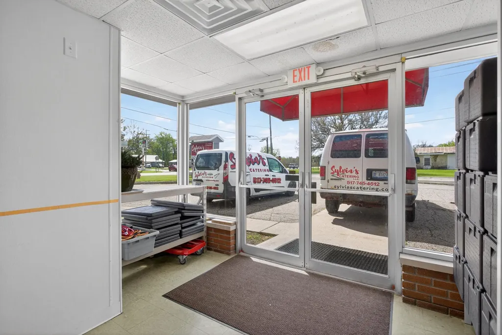 124 Brooklyn Road Napoleon Township MI 49261