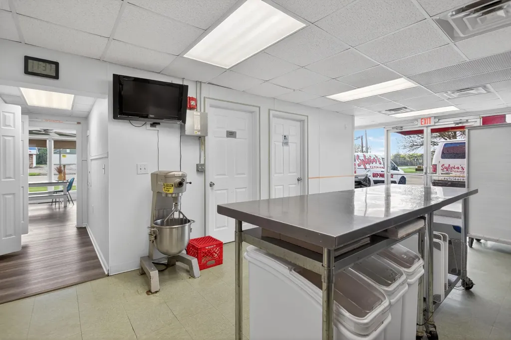 124 Brooklyn Road Napoleon Township MI 49261
