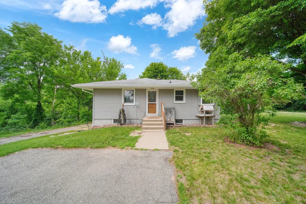 3930 Hoyer Road Napoleon Township MI 49201