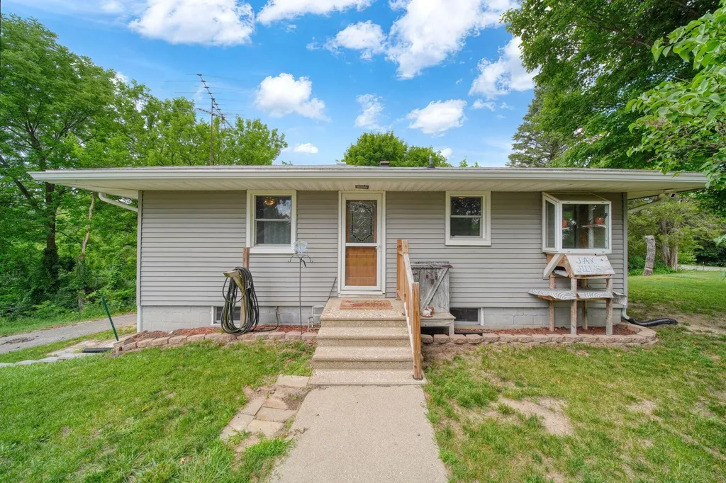 3930 Hoyer Road Napoleon Township MI 49201