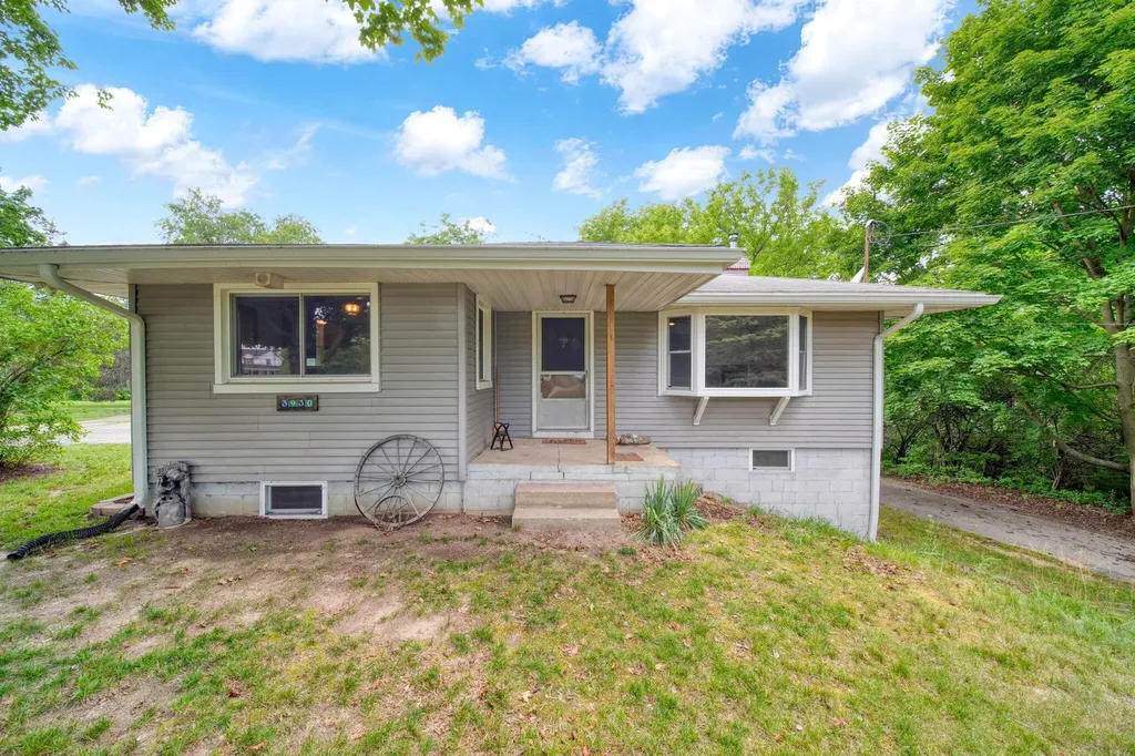 3930 Hoyer Road Napoleon Township MI 49201