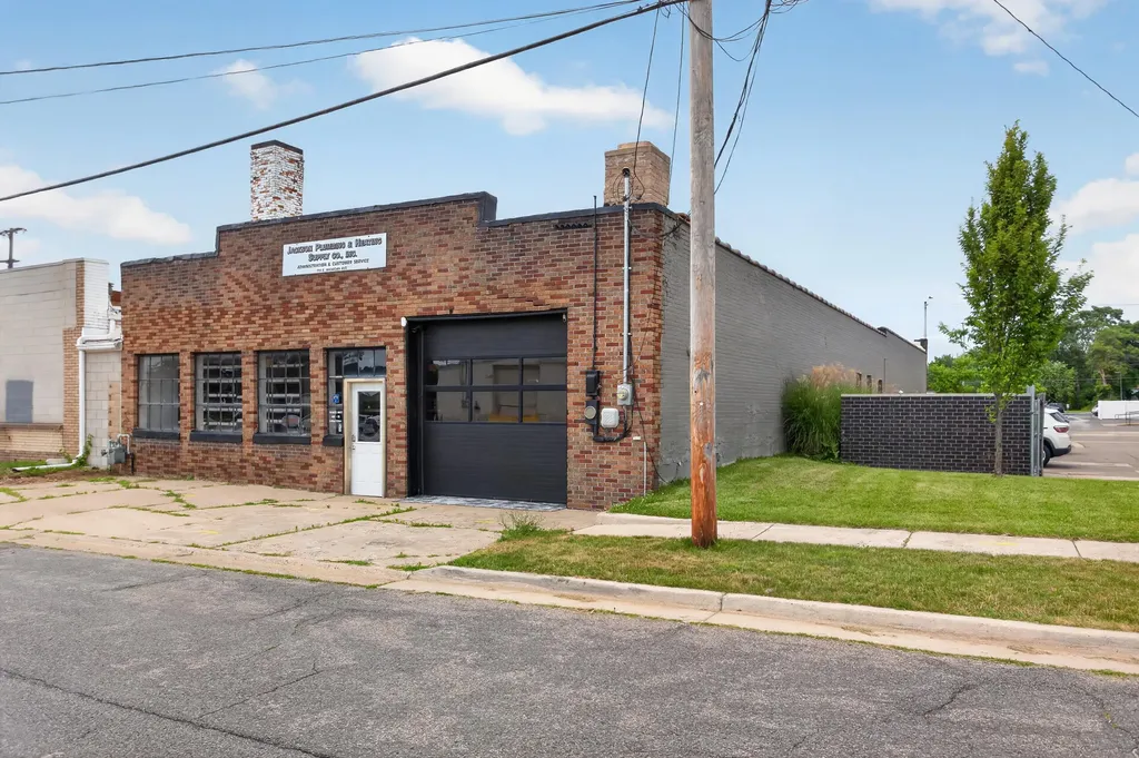 711 E Michigan Avenue Jackson City MI 49201