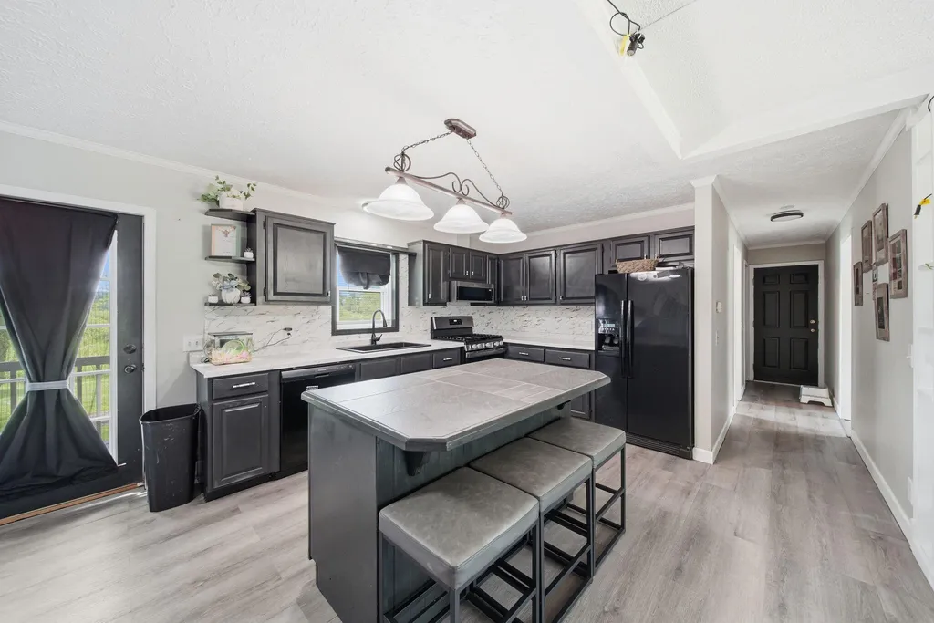 6463 Maple Lane Road Tompkins Township MI 49277