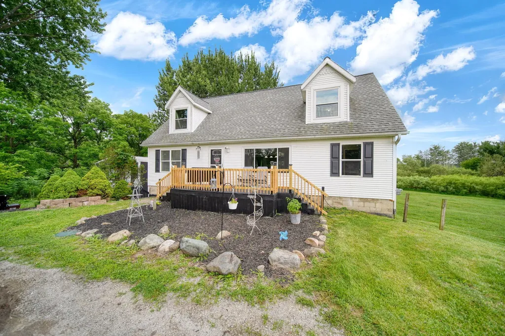 6463 Maple Lane Road Tompkins Township MI 49277