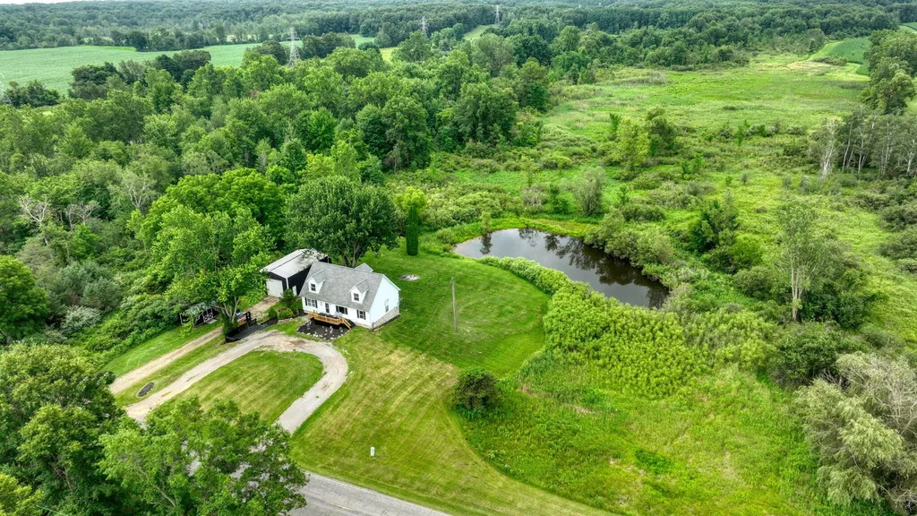 6463 Maple Lane Road Tompkins Township MI 49277