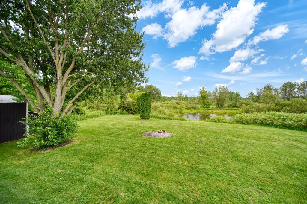 6463 Maple Lane Road Tompkins Township MI 49277
