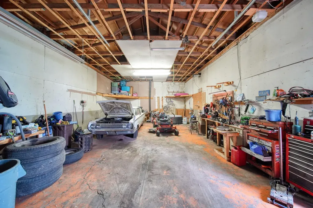 6463 Maple Lane Road Tompkins Township MI 49277