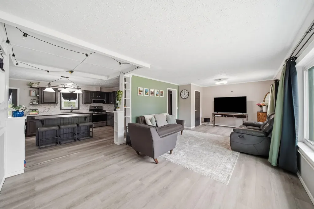 6463 Maple Lane Road Tompkins Township MI 49277