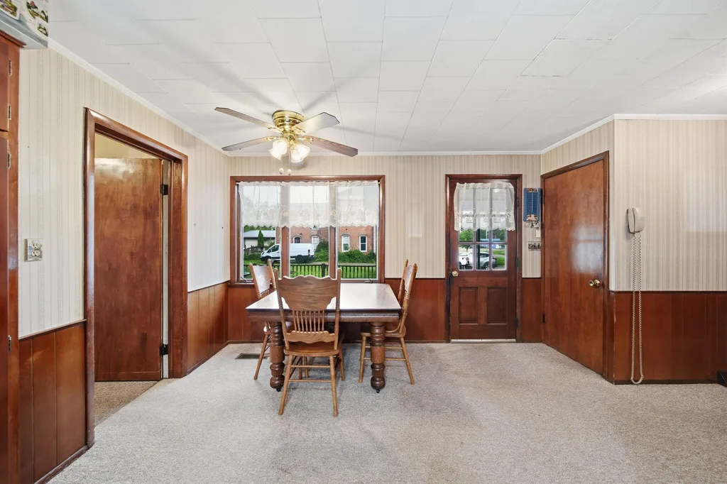 520 W Main Street Manchester Township MI 48158