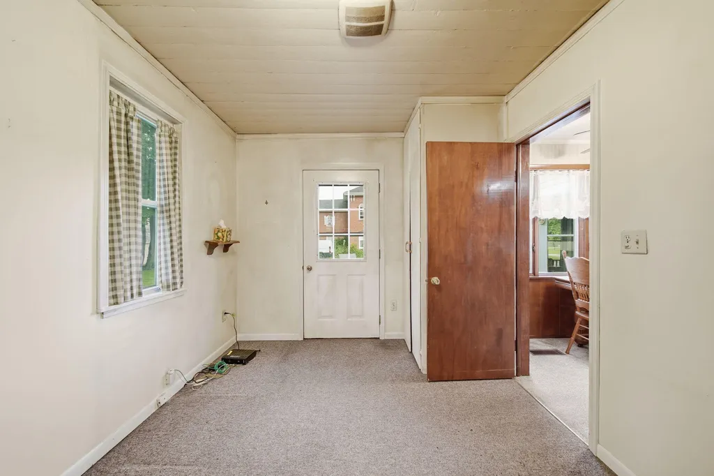 520 W Main Street Manchester Township MI 48158