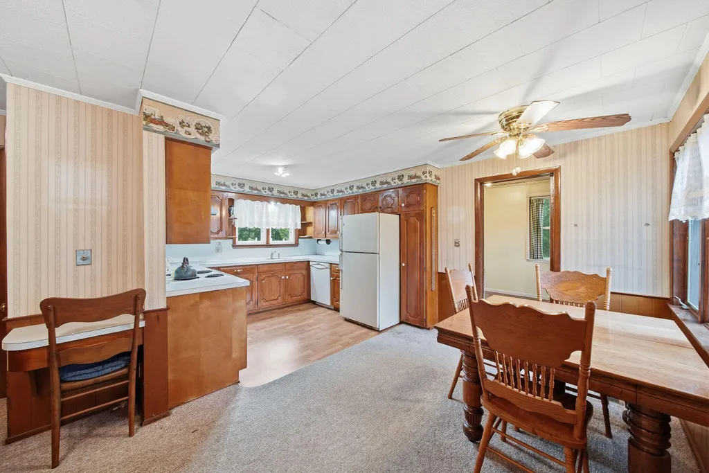 520 W Main Street Manchester Township MI 48158