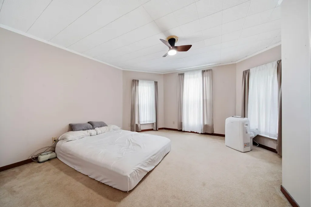 520 W Main Street Manchester Township MI 48158