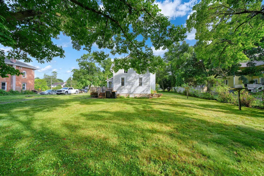 520 W Main Street Manchester Township MI 48158