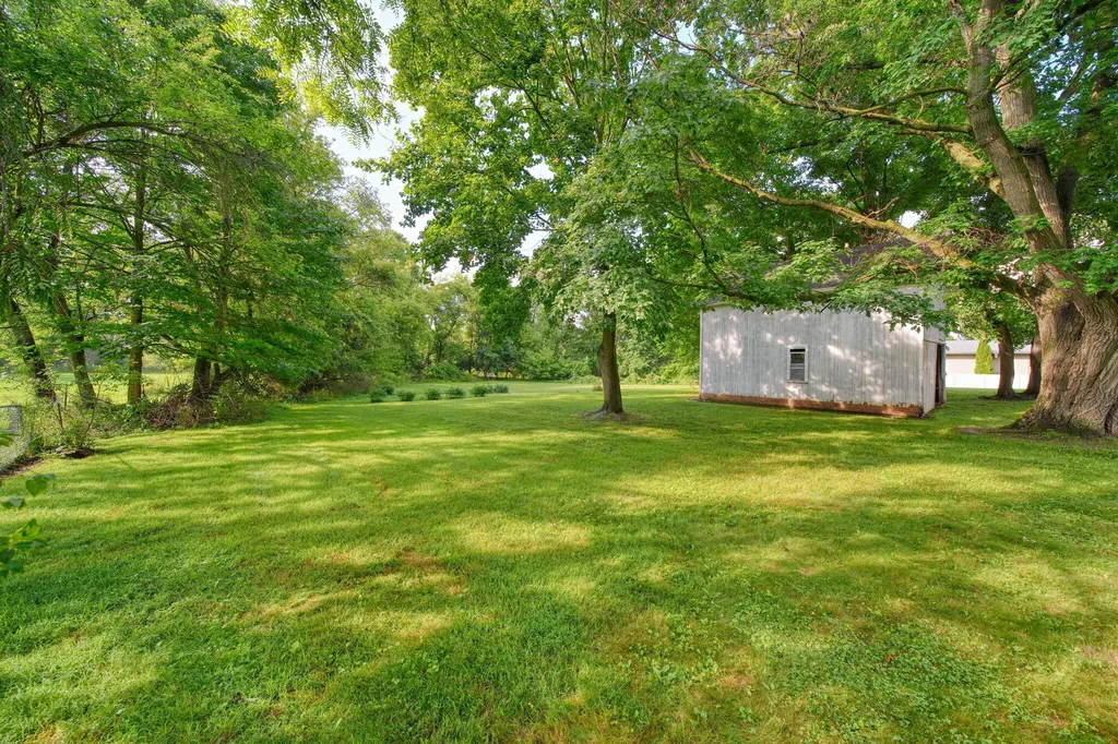 520 W Main Street Manchester Township MI 48158
